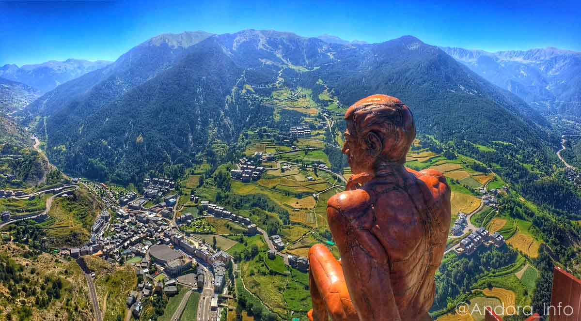 Parcel·les del càmping a Canillo