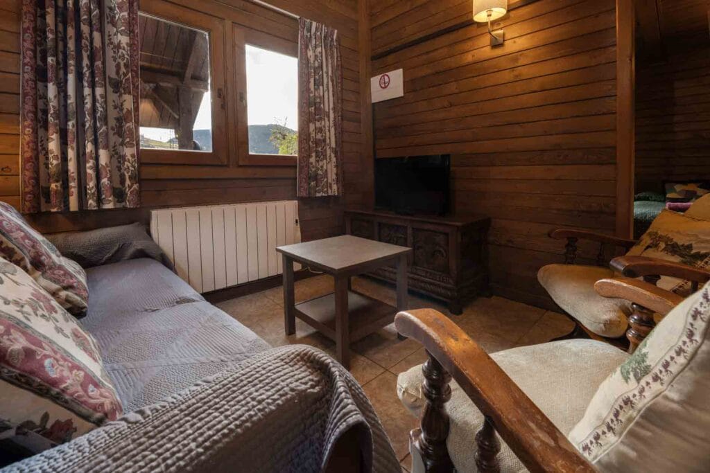 Bungalows-Andorra-Canillo-Els-Meners-6-4-persones-fe